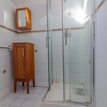 Guestready - Castle Proximity And Modern Charm Дублин