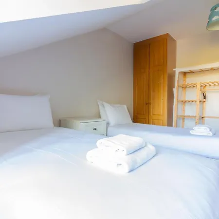 Guestready - Castle Proximity And Modern Charm