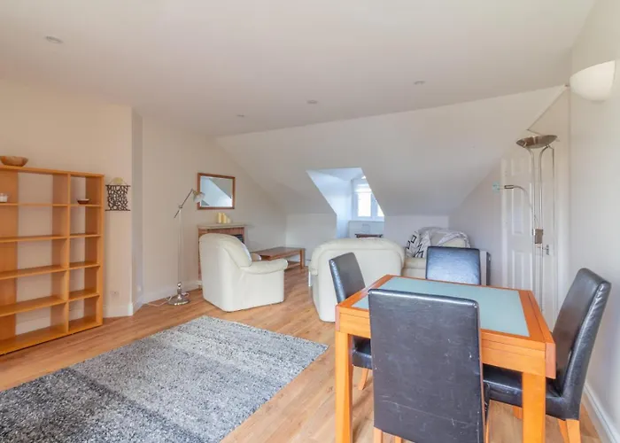 Guestready - Castle Proximity And Modern Charm Dublino